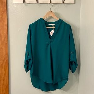 Women’s Lush Warren Split Neck Blouse